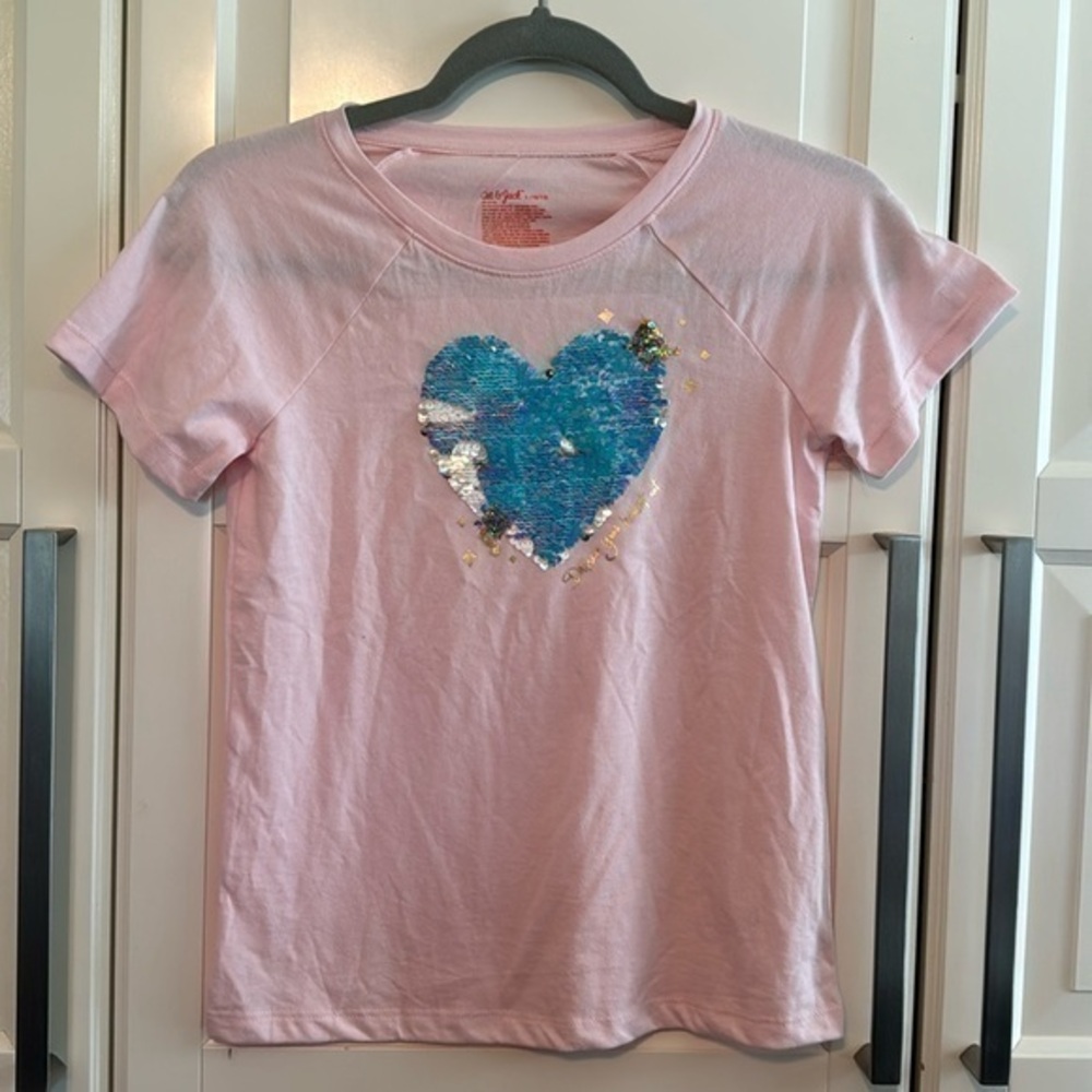 Cat & Jack sequin heart tee, size large (10-12)